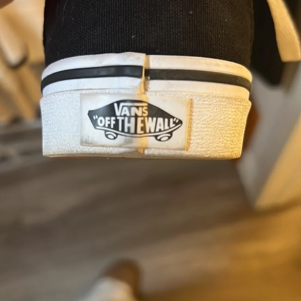 Vans shoes - Picture 7 of 8